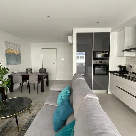 アパート Brand New 2 Bdr With Pool By Lovelystay