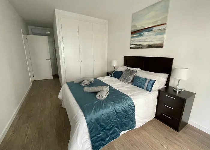 Brand New 2 Bdr With Pool By Lovelystay Appartement