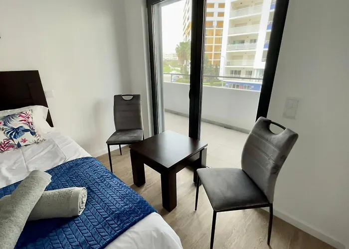 Brand New 2 Bdr With Pool By Lovelystay * Portimão